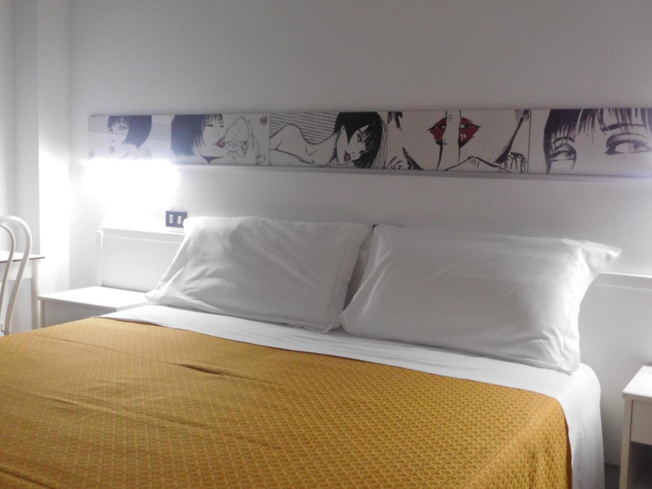 Hotel Dolores Ріміні Екстер'єр фото